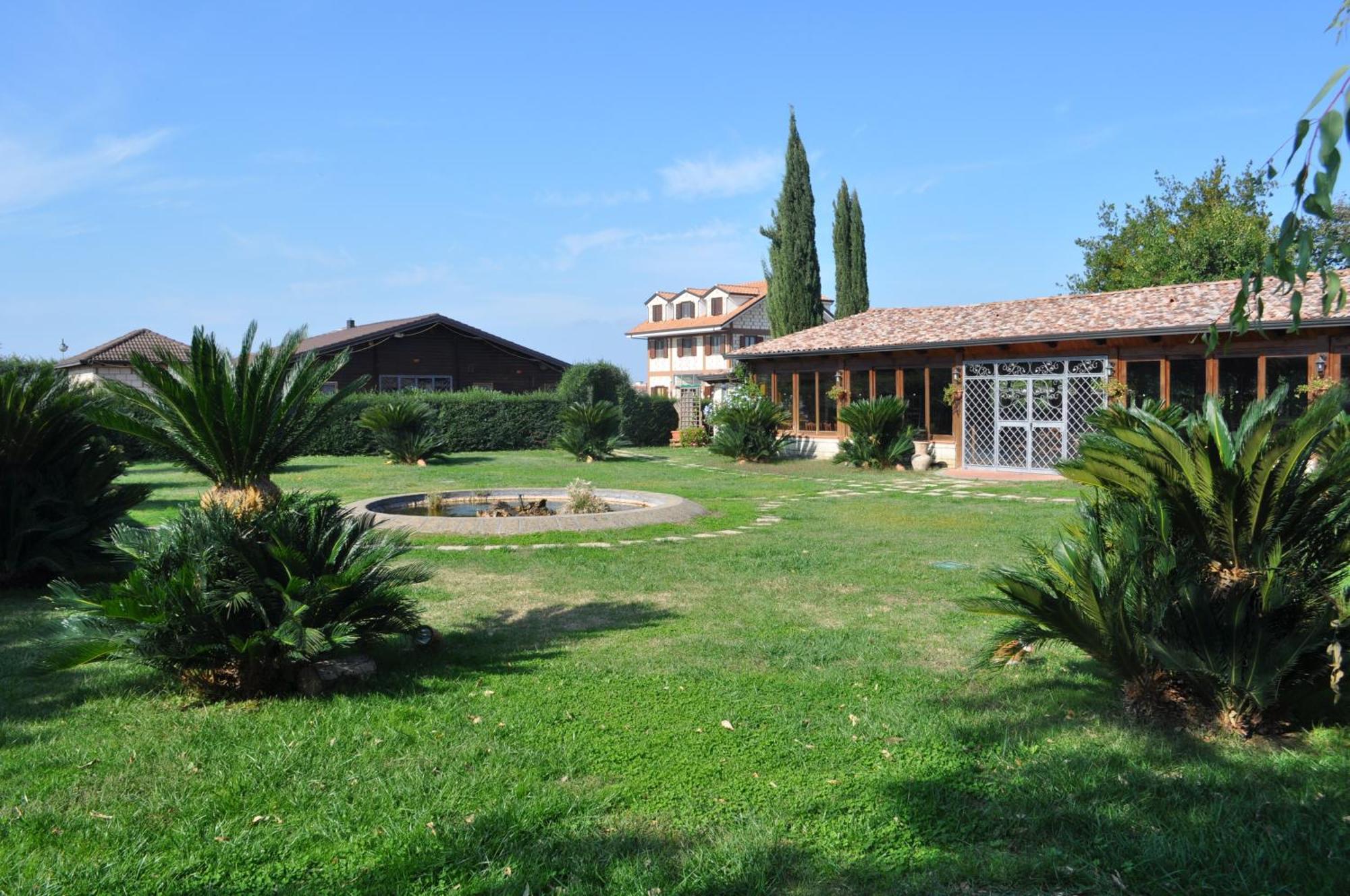 Agriturismo La Colombaia Capua Exteriör bild