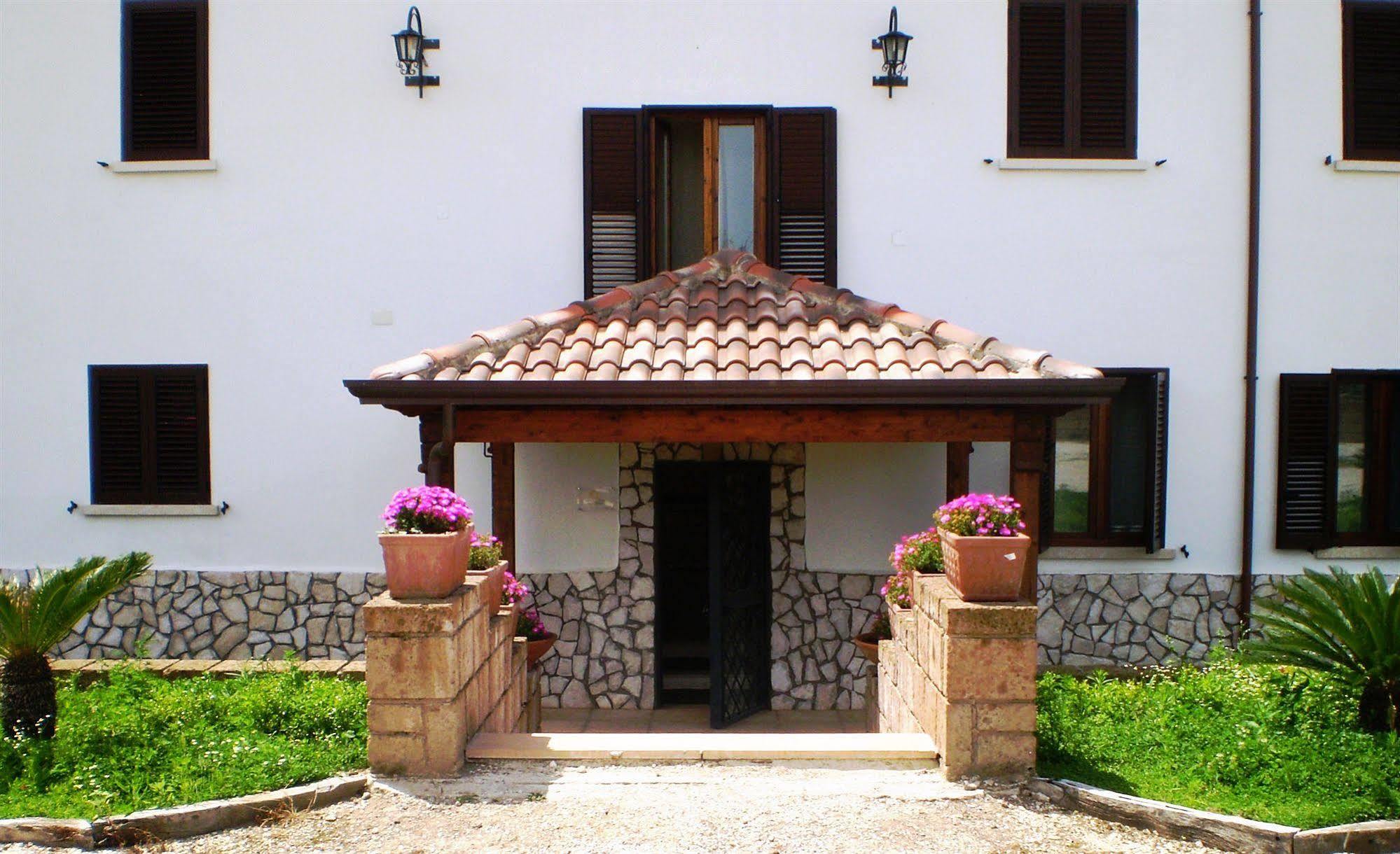 Agriturismo La Colombaia Capua Exteriör bild